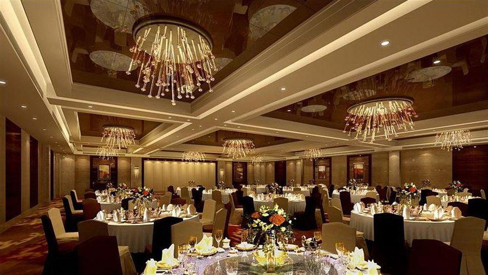 Xujiahui Park Hotel Шанхай Ресторан фото