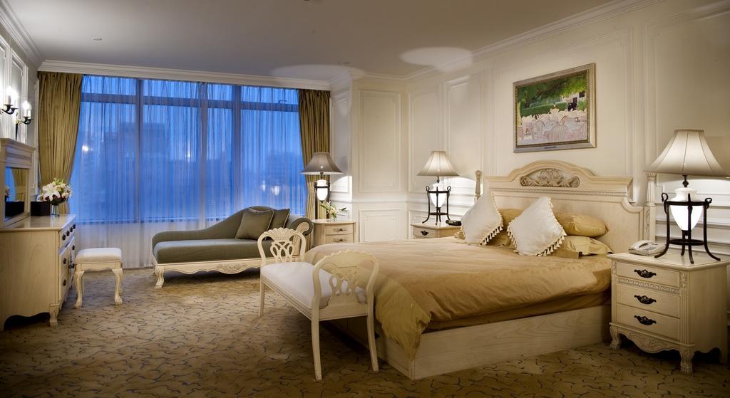 Xujiahui Park Hotel Шанхай Номер фото
